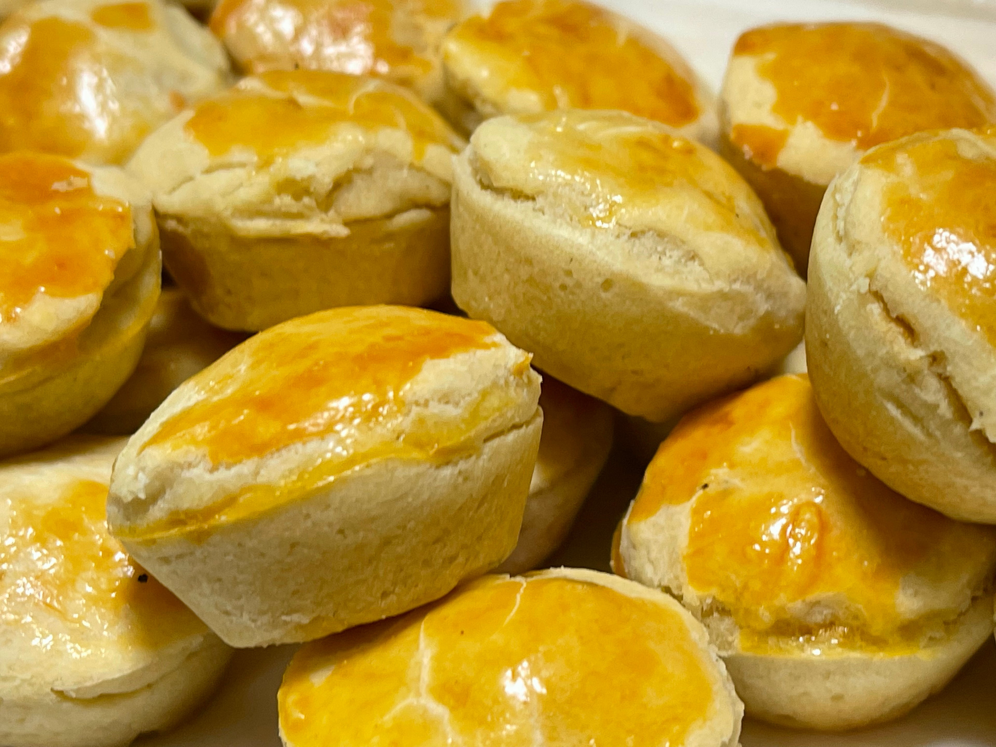 EMPADINHAS DE FRANGO FESTA