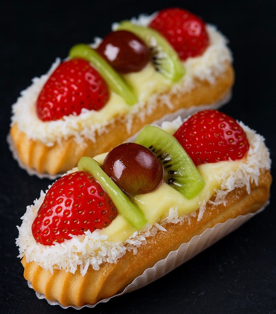 BOMBA DE CREME COM FRUTAS